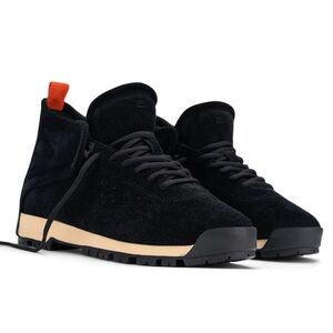 NWT Sedona Clearweather Black shoes Men’s 8.5 / Women’s 10 - Vibram Sole